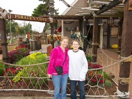 Kris and Johnny at Pirates Mini Golf IMG 4213